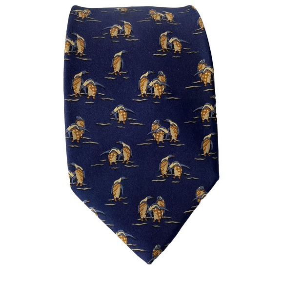 Salvatore Ferragamo Tie Navy Blue Penguin Print Italy 100%Silk Necktie 5… - Picture 1 of 10
